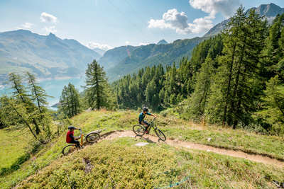 VTT électrique sur le bike park de Tignes